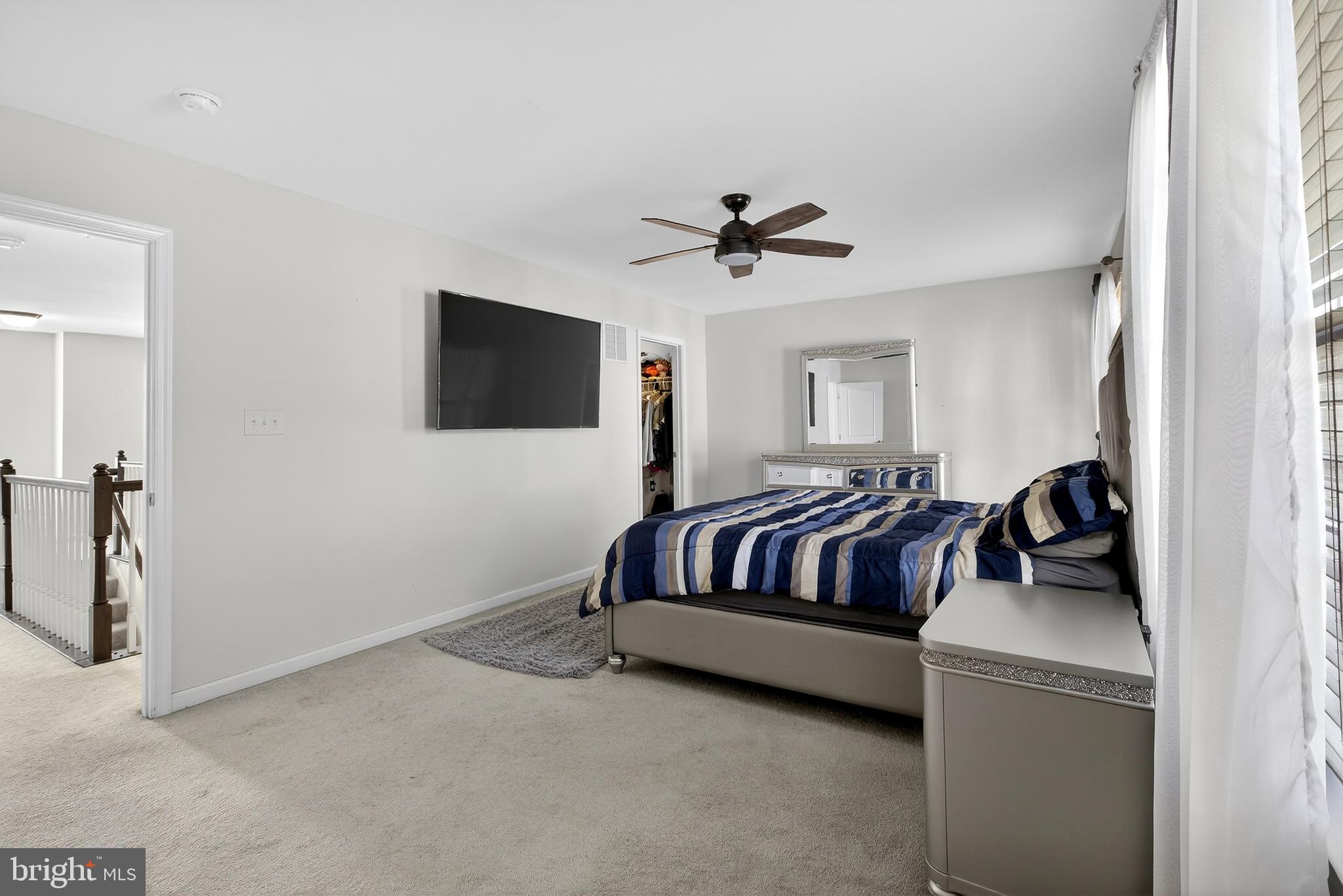 HIGH HOOK FARMS - Residential