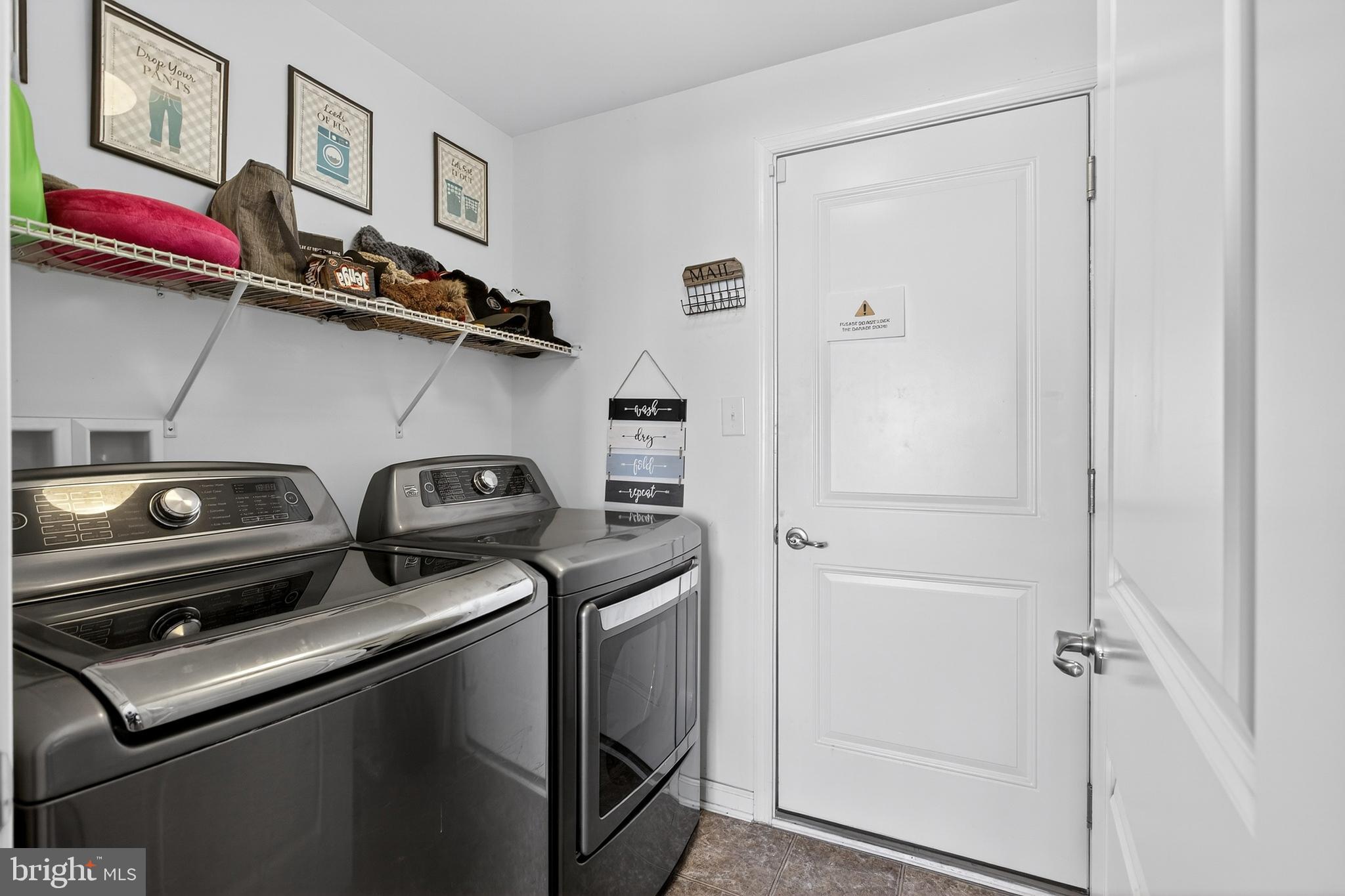 HIGH HOOK FARMS - Residential