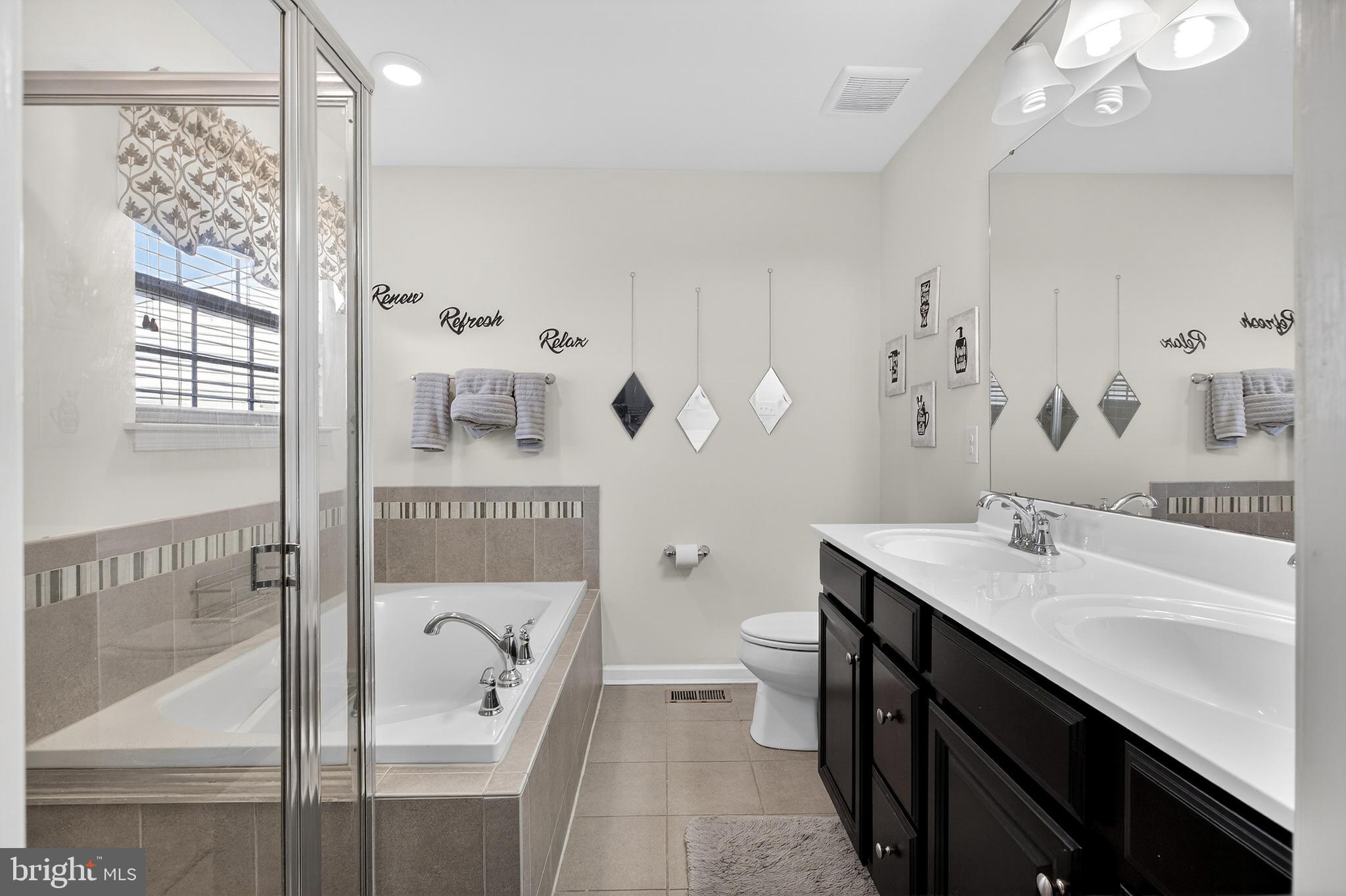 HIGH HOOK FARMS - Residential