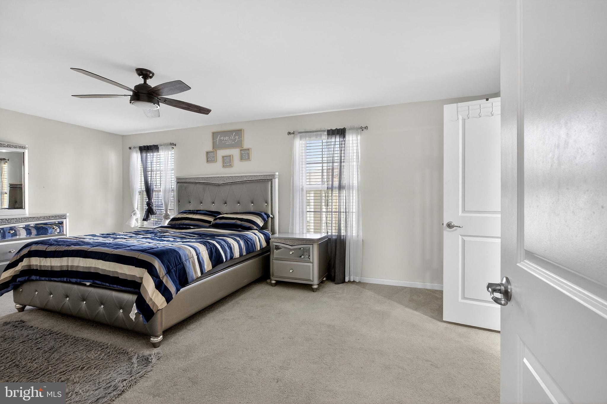 HIGH HOOK FARMS - Residential