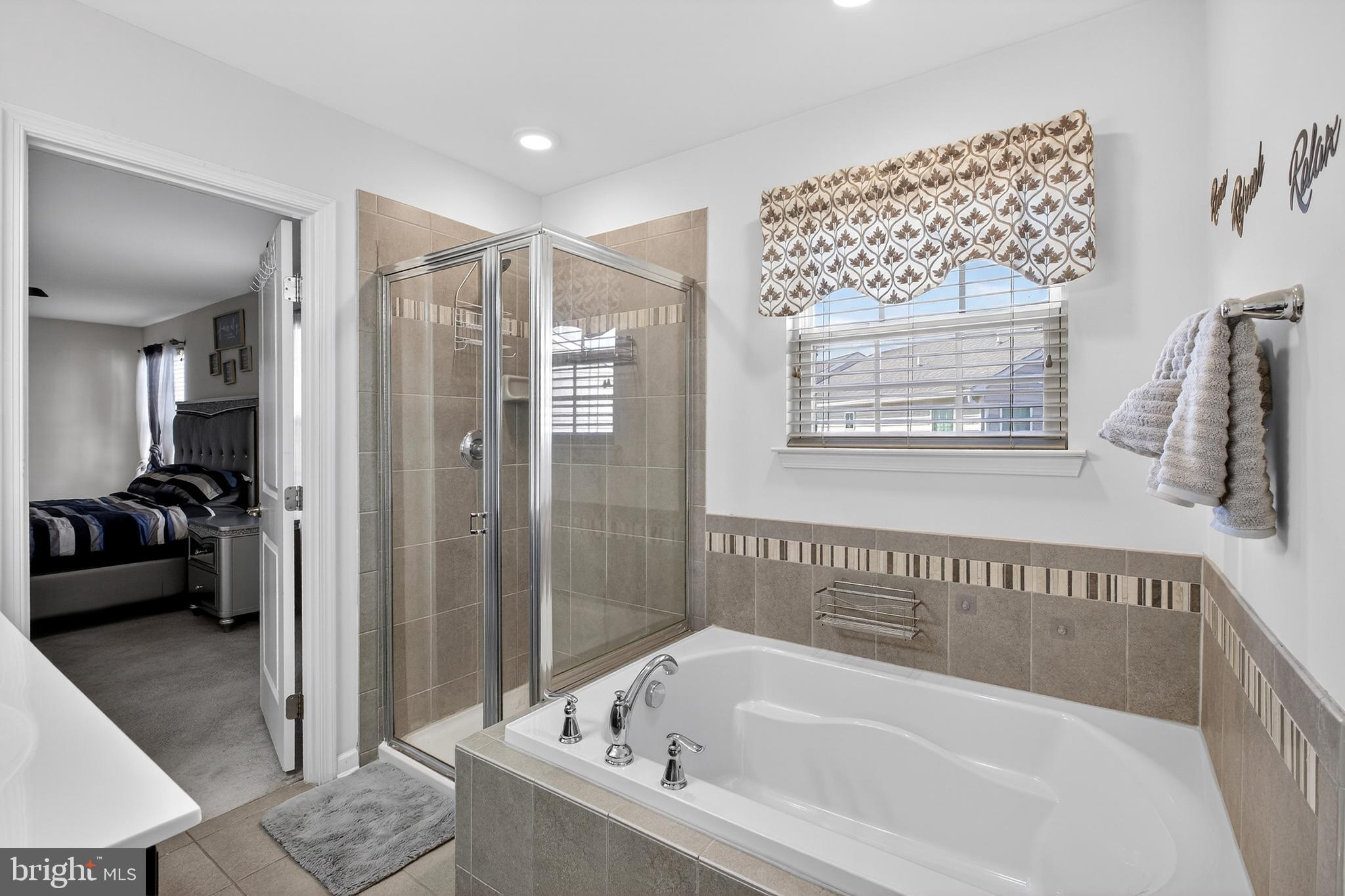 HIGH HOOK FARMS - Residential