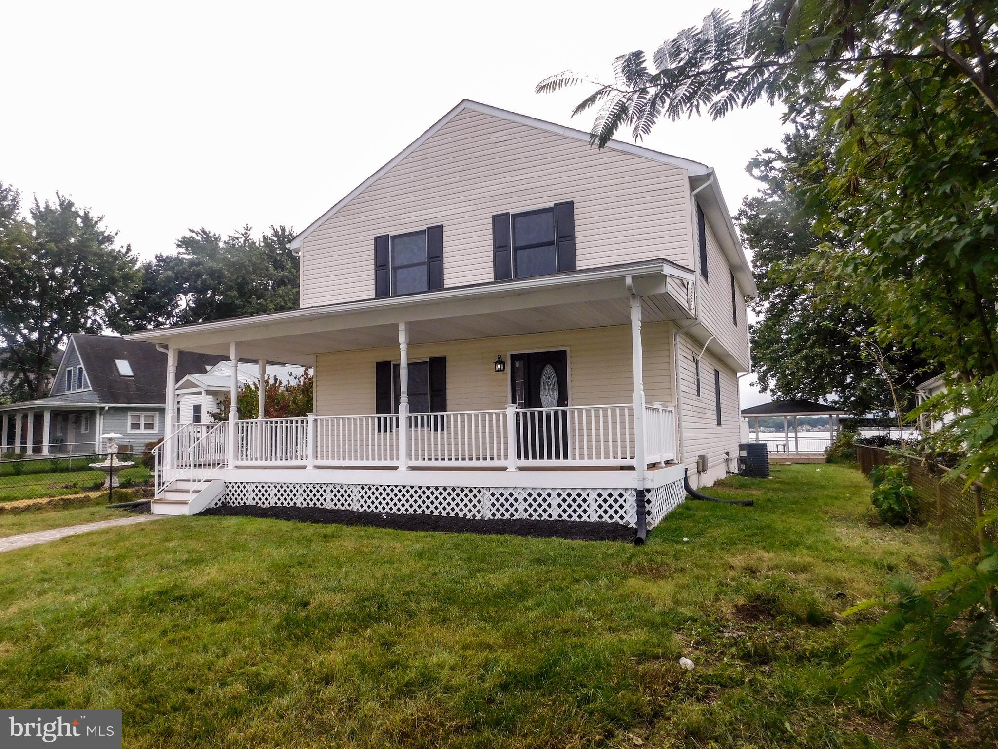 HYDE PARK - Residential