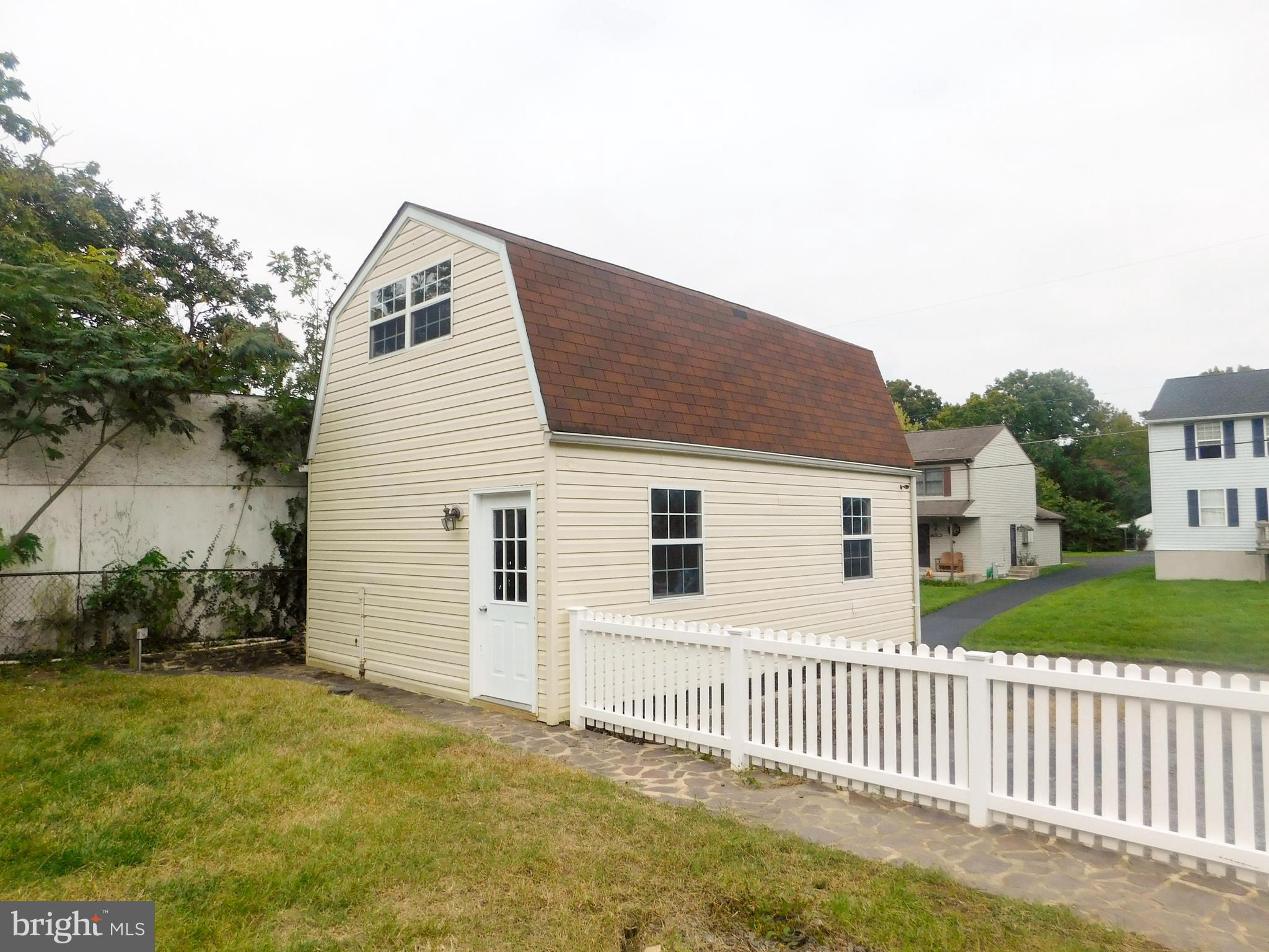 HYDE PARK - Residential