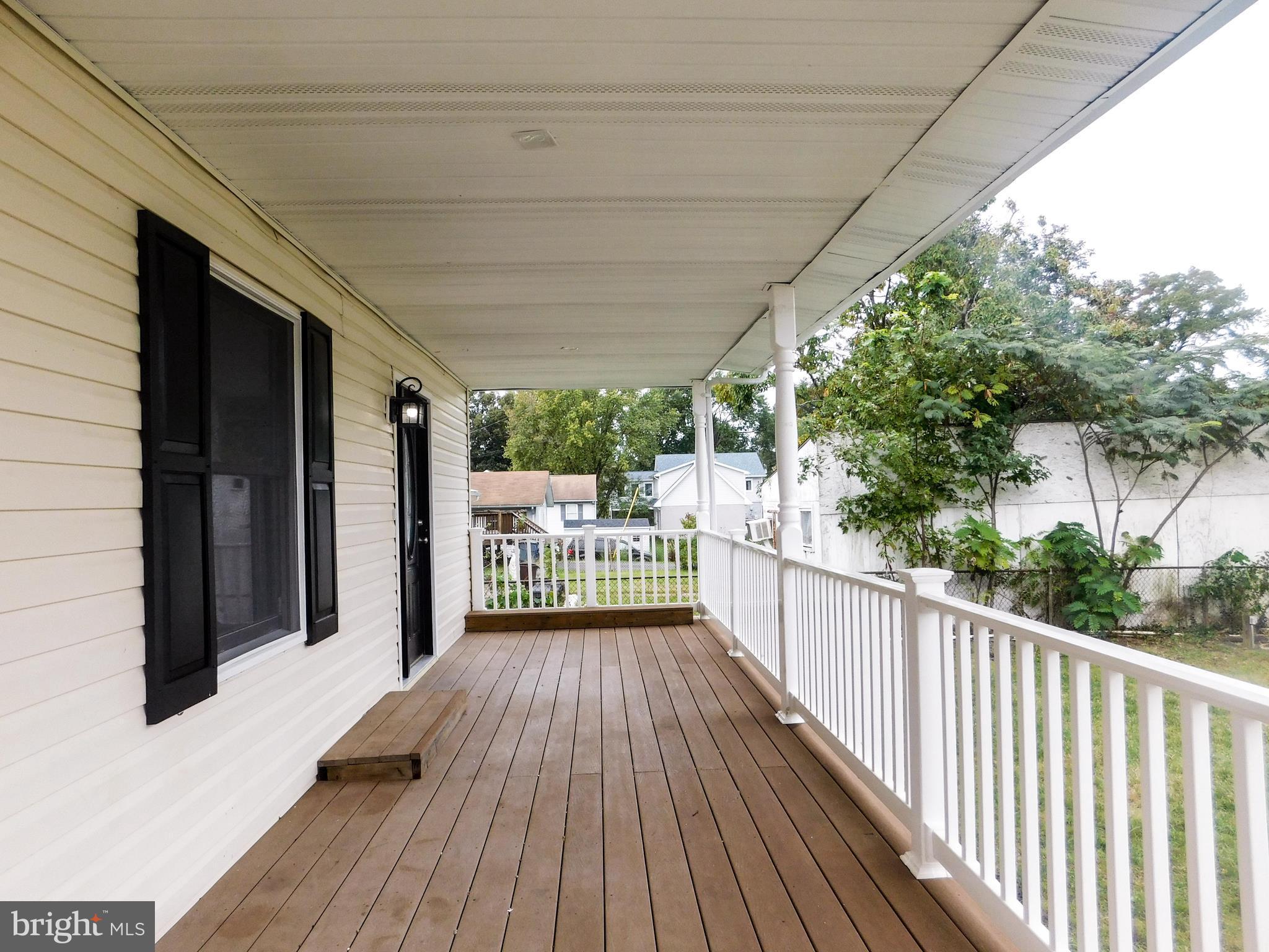 HYDE PARK - Residential