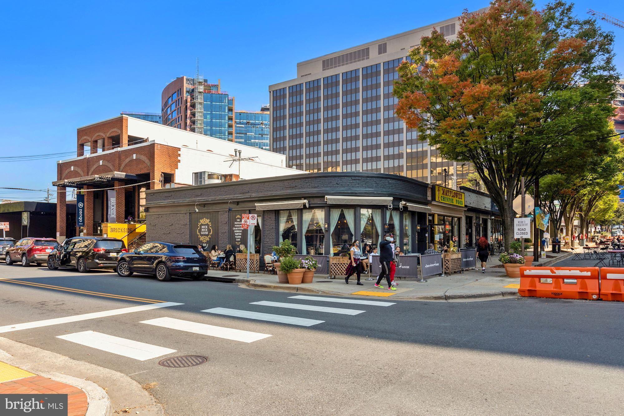 WHITEHALL - Residential