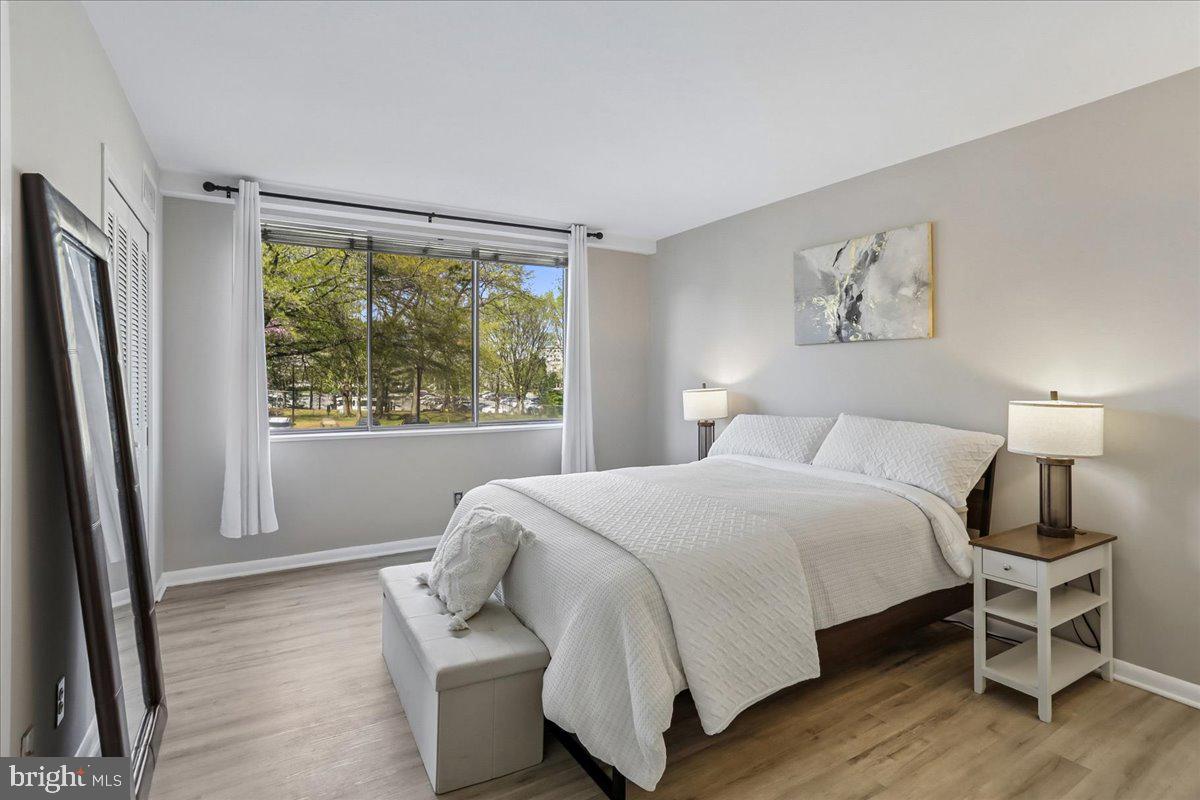 WHITEHALL - Residential