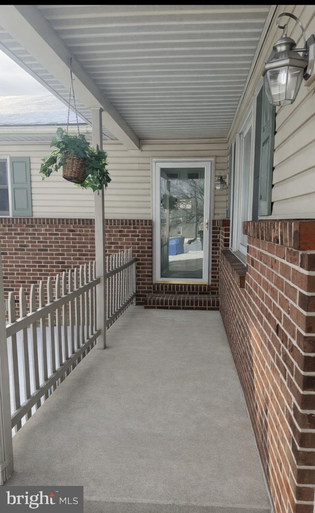 Photo of 335 Donna Lane, YORK, PA 17403 (MLS # PAYK2097206)