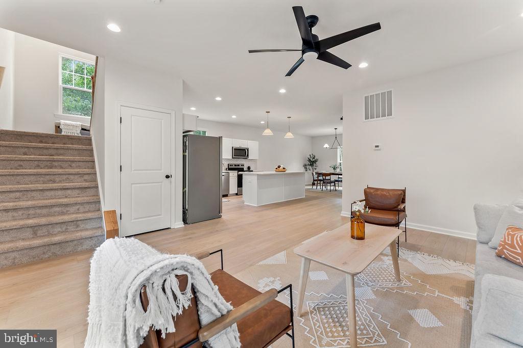 LAKE OF THE WOODS - Residential