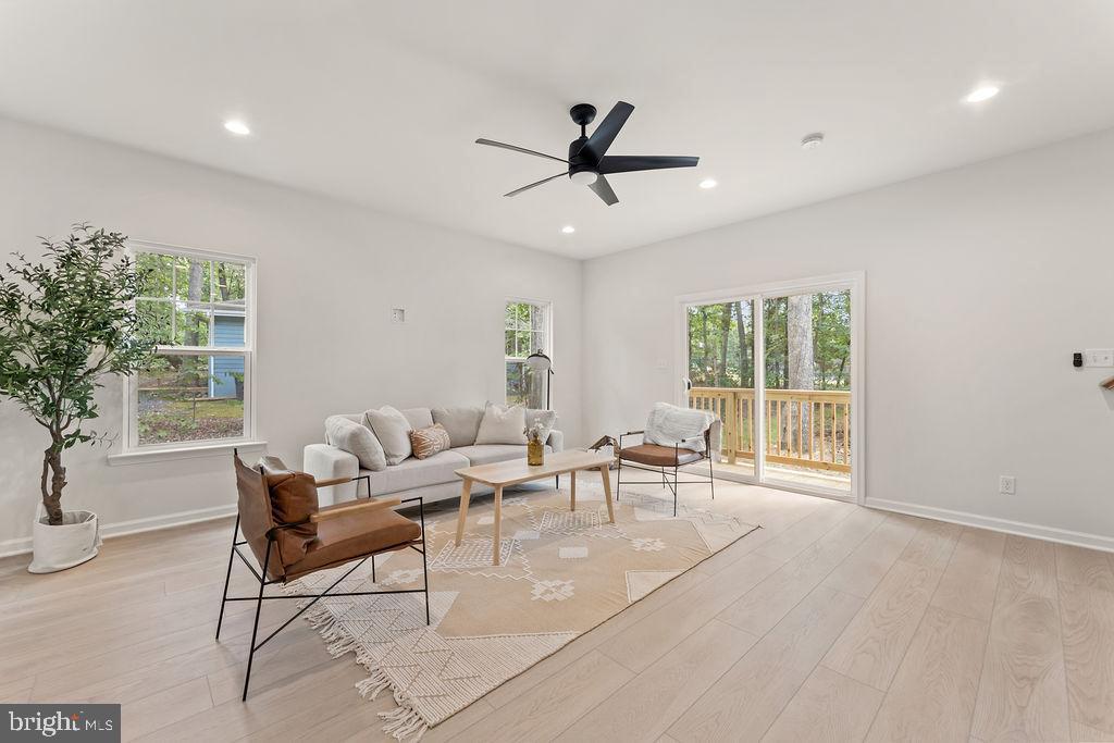 LAKE OF THE WOODS - Residential