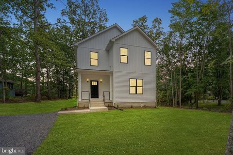 Homes For Sale - 515 Constitution Boulevard<br/> Orange County, LOCUST GROVE, VA 22508