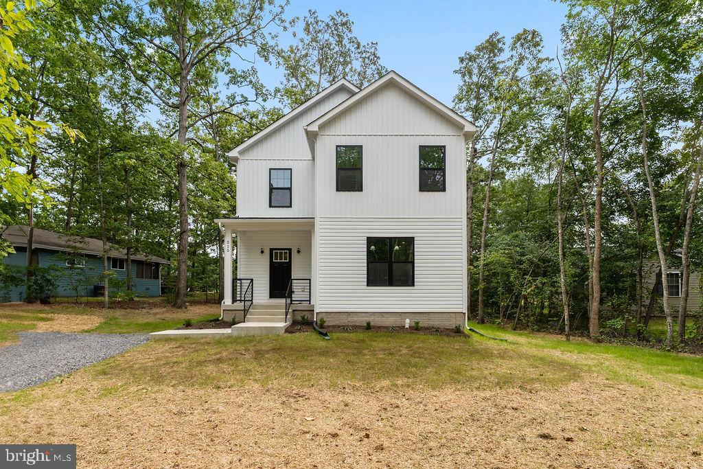 LAKE OF THE WOODS - Residential