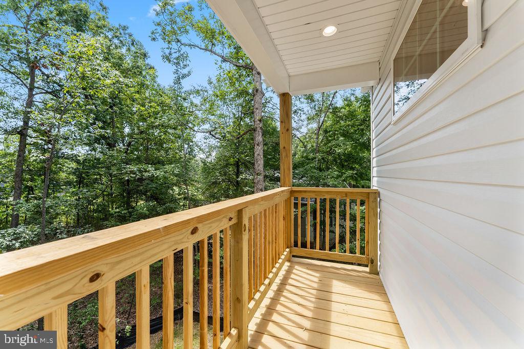 LAKE OF THE WOODS - Residential