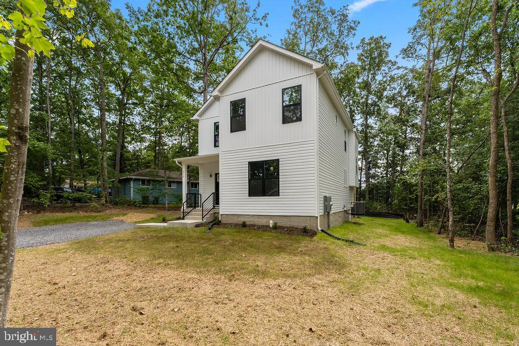 LAKE OF THE WOODS - Residential