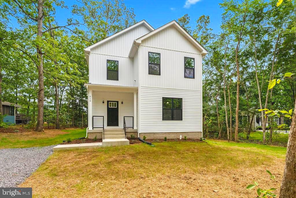 515 CONSTITUTION BOULEVARD