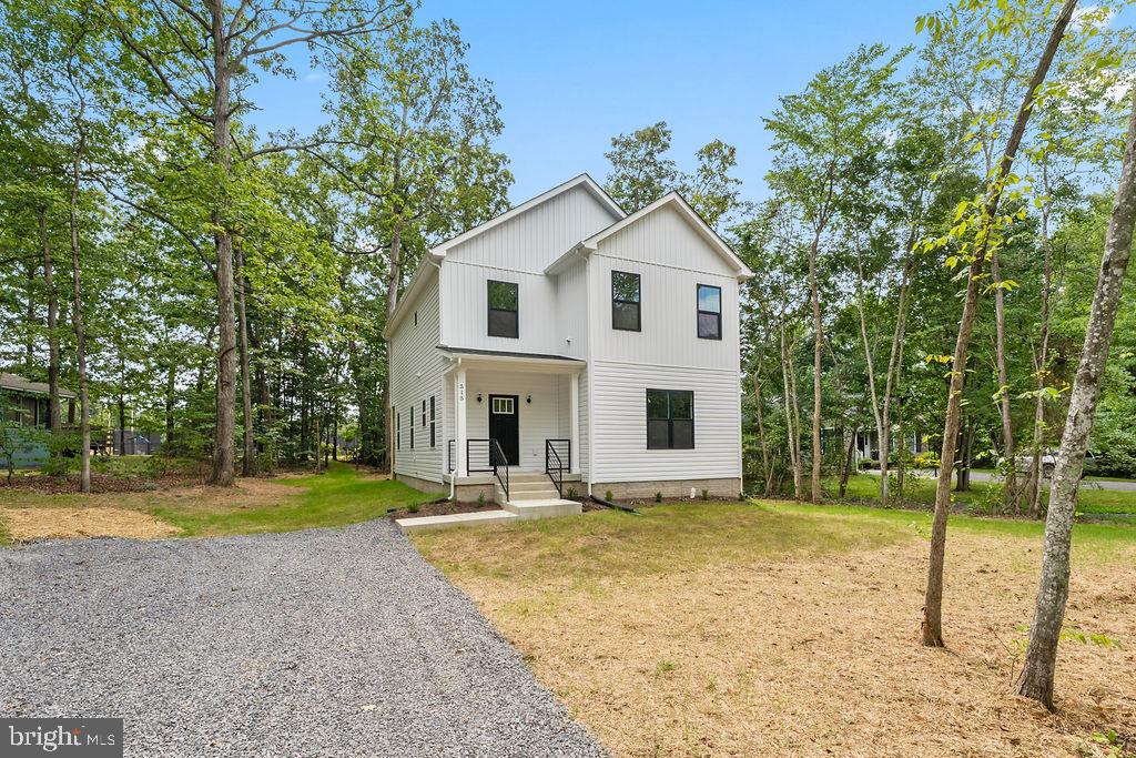 LAKE OF THE WOODS - Residential