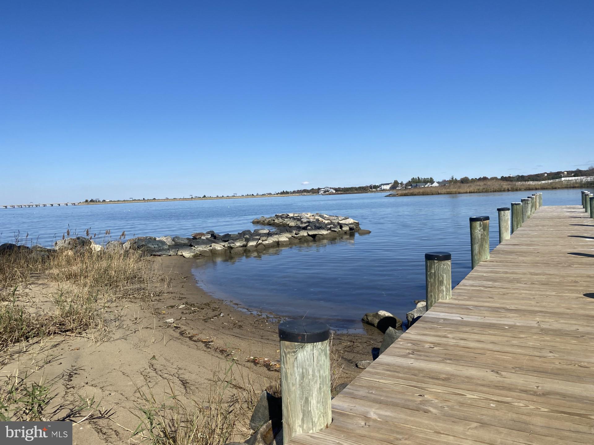 BAY CITY - Residential