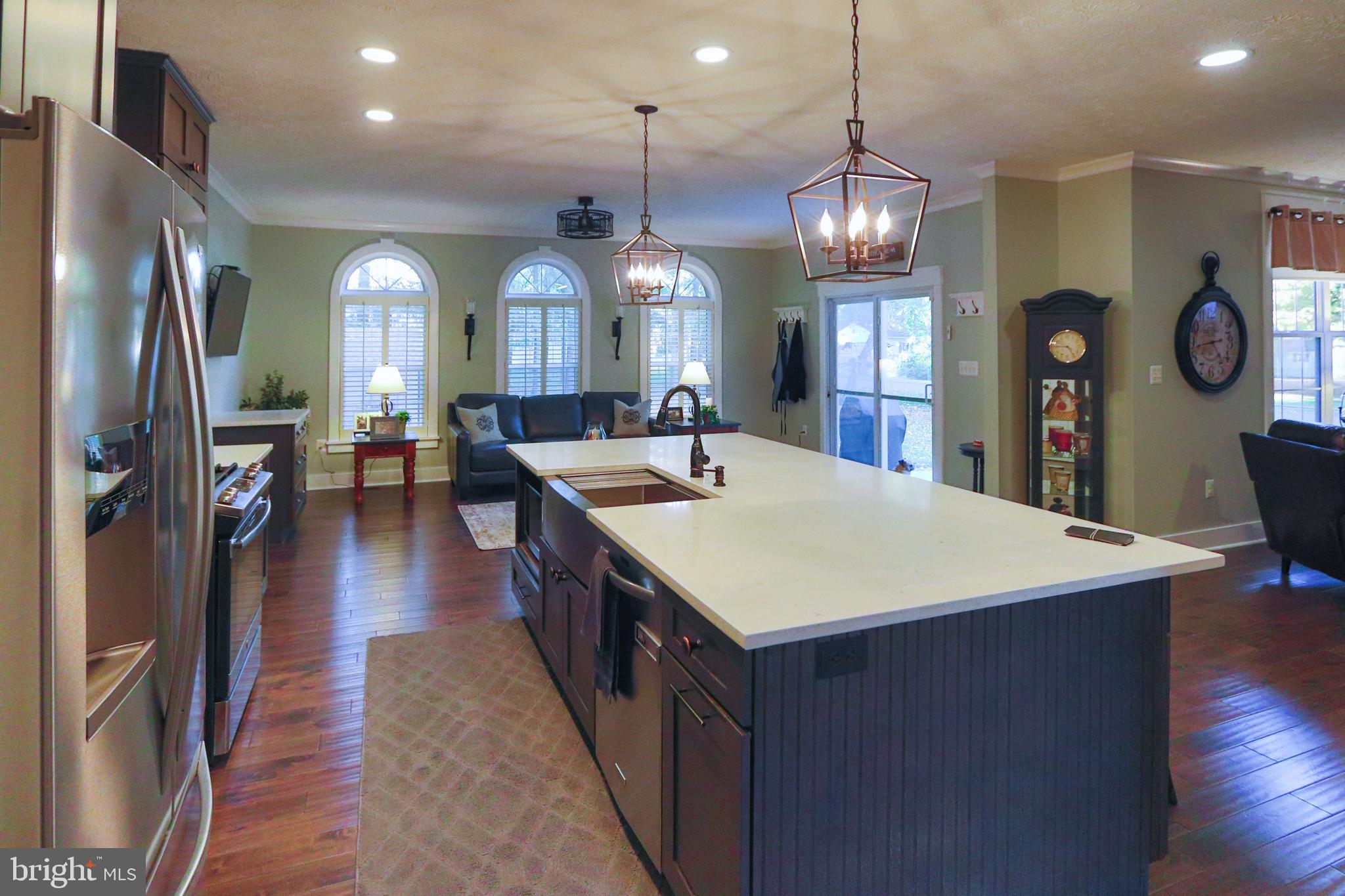 BAY CITY - Residential