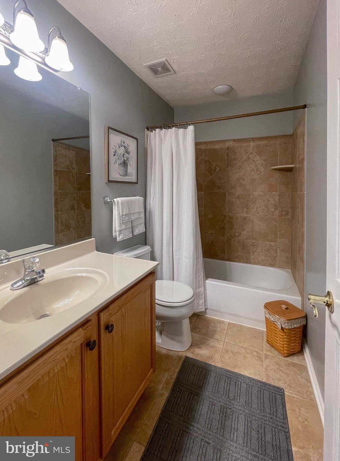 BAY CITY - Residential