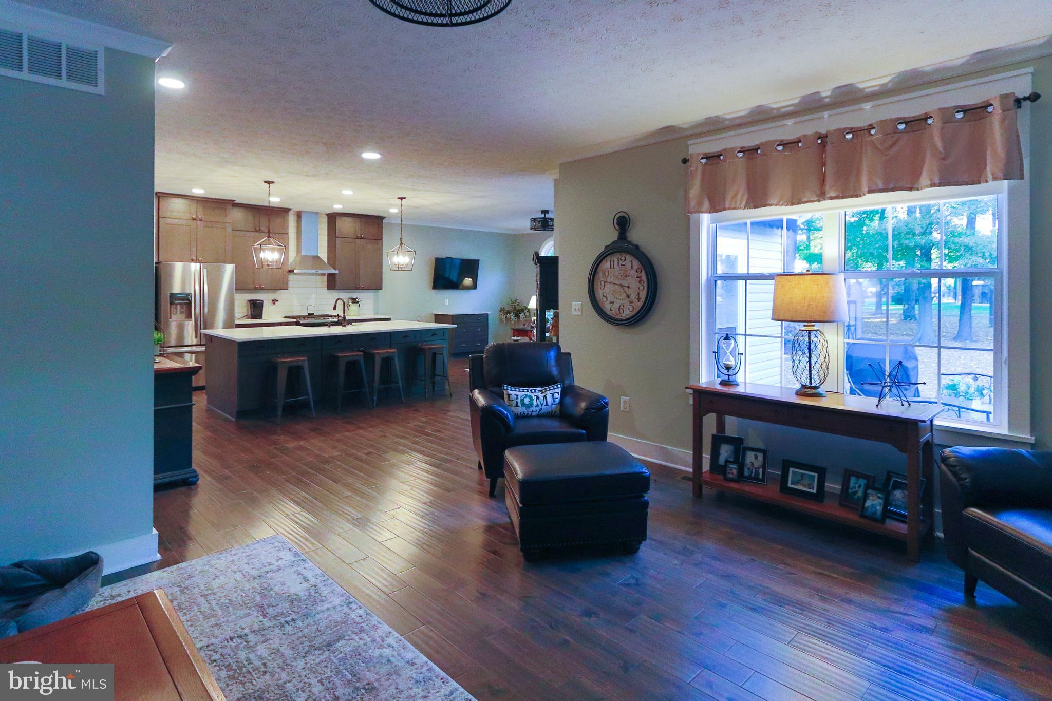 BAY CITY - Residential