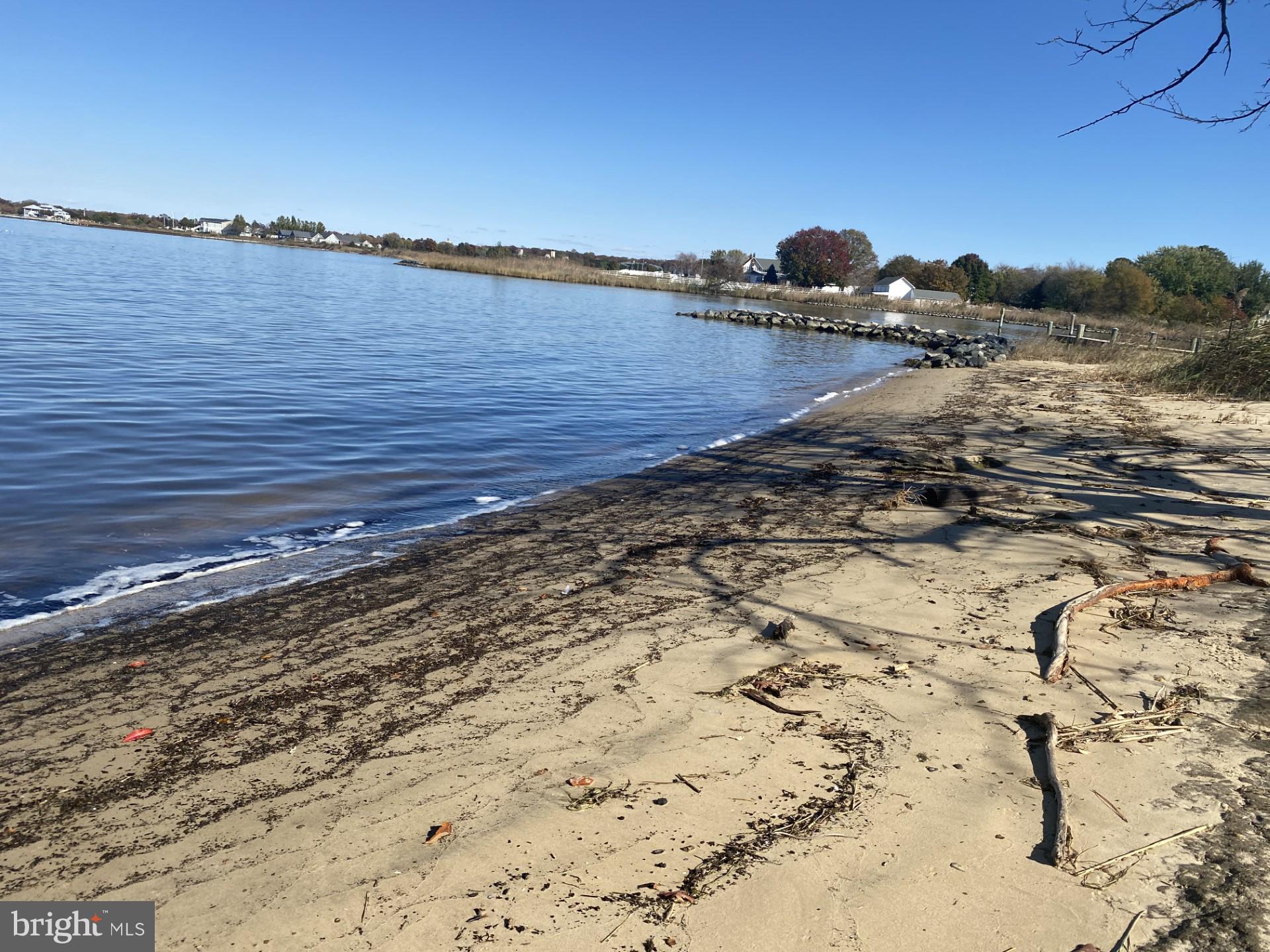 BAY CITY - Residential