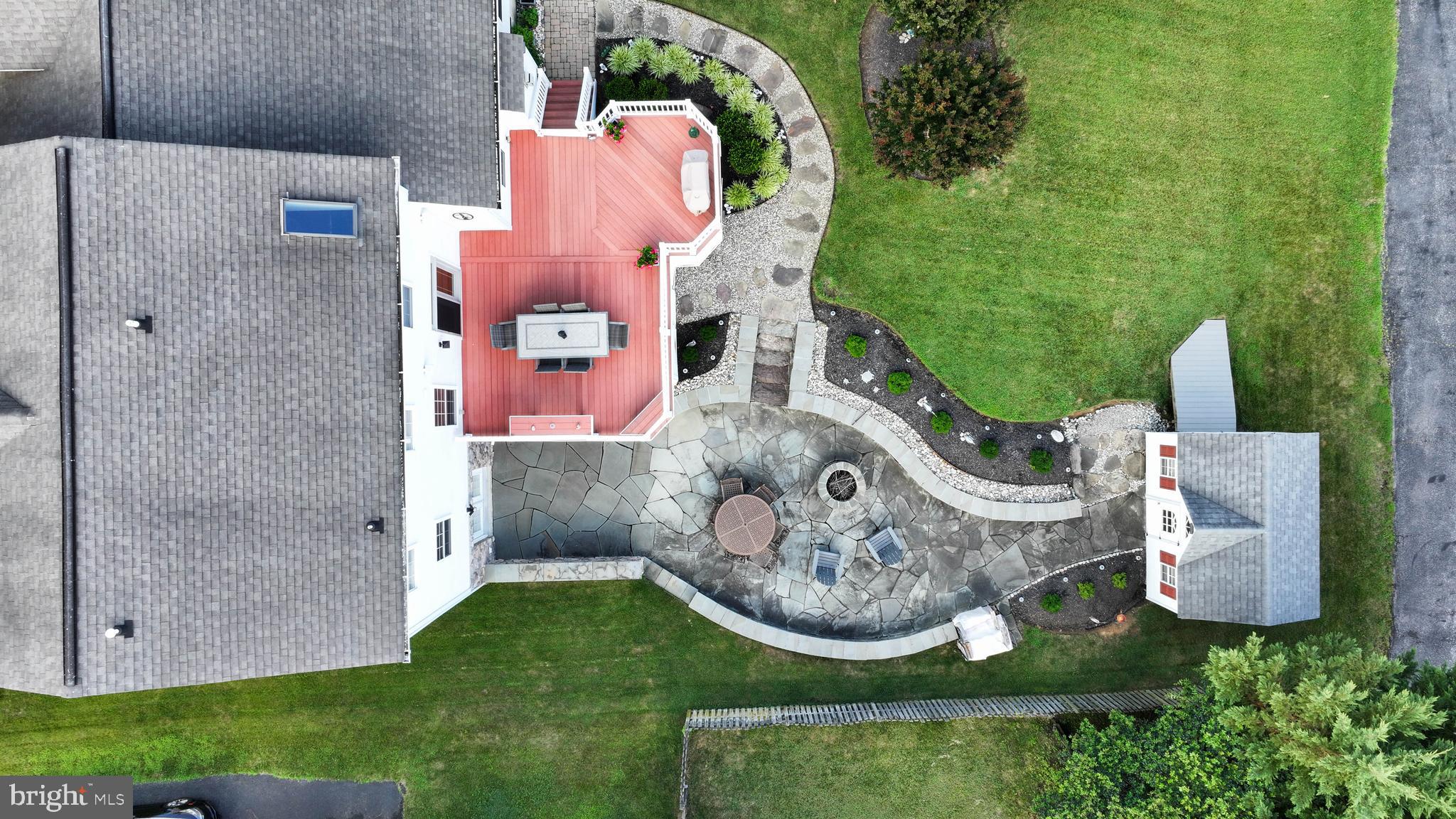 SELBY RIDGE - Residential