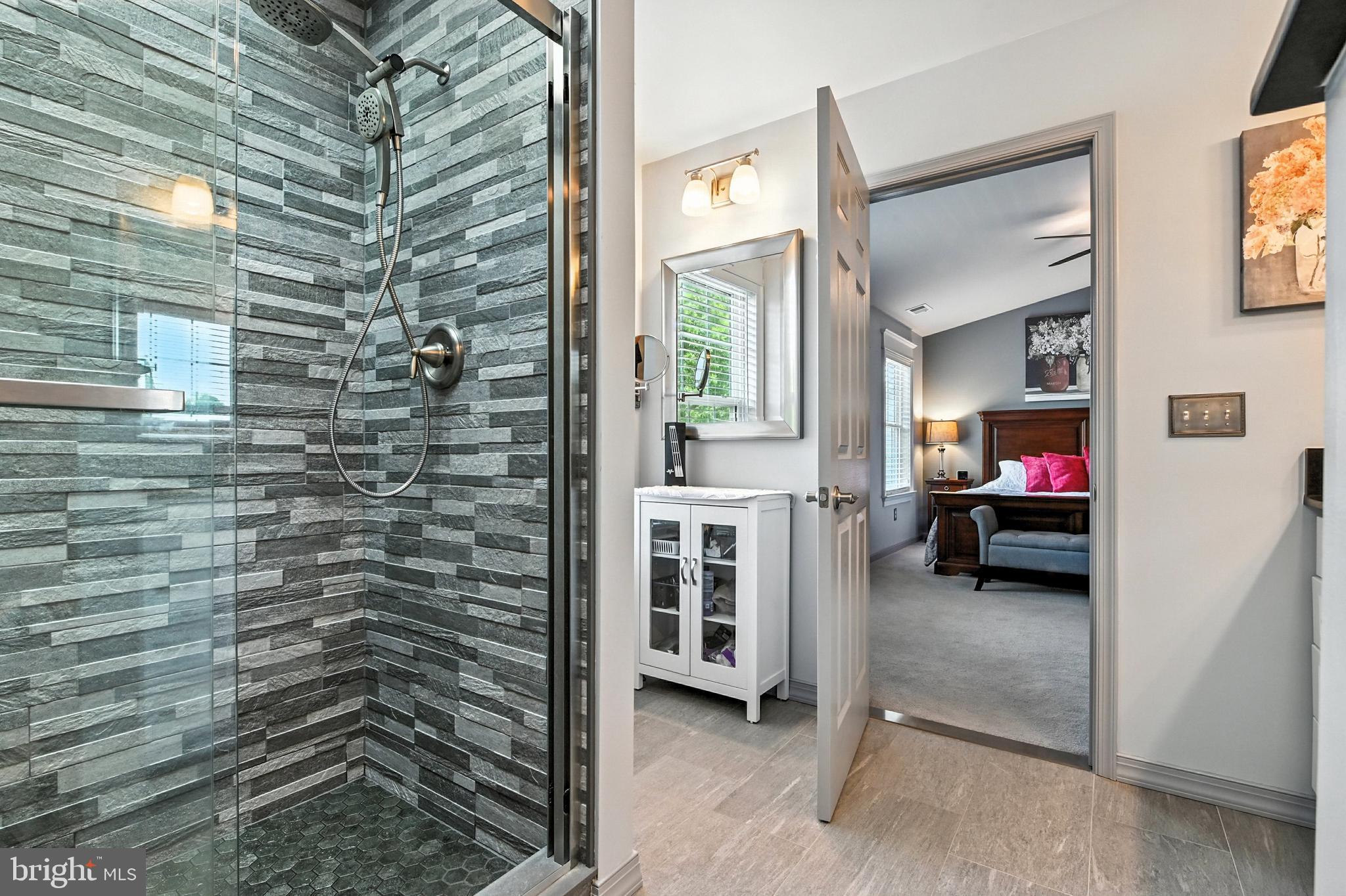 SELBY RIDGE - Residential