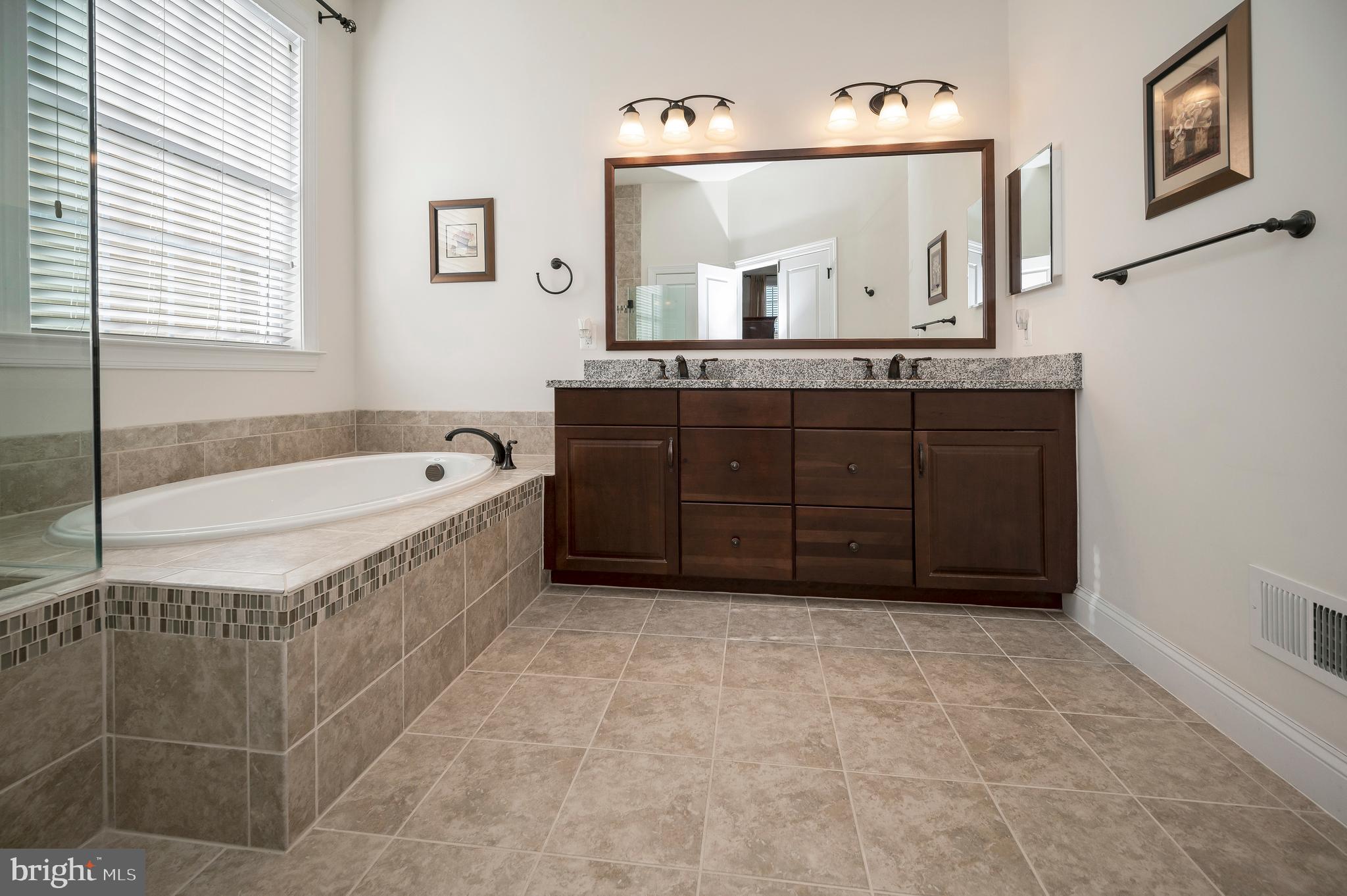 REGENCY AT CHANCELLORSVILLE - Residential