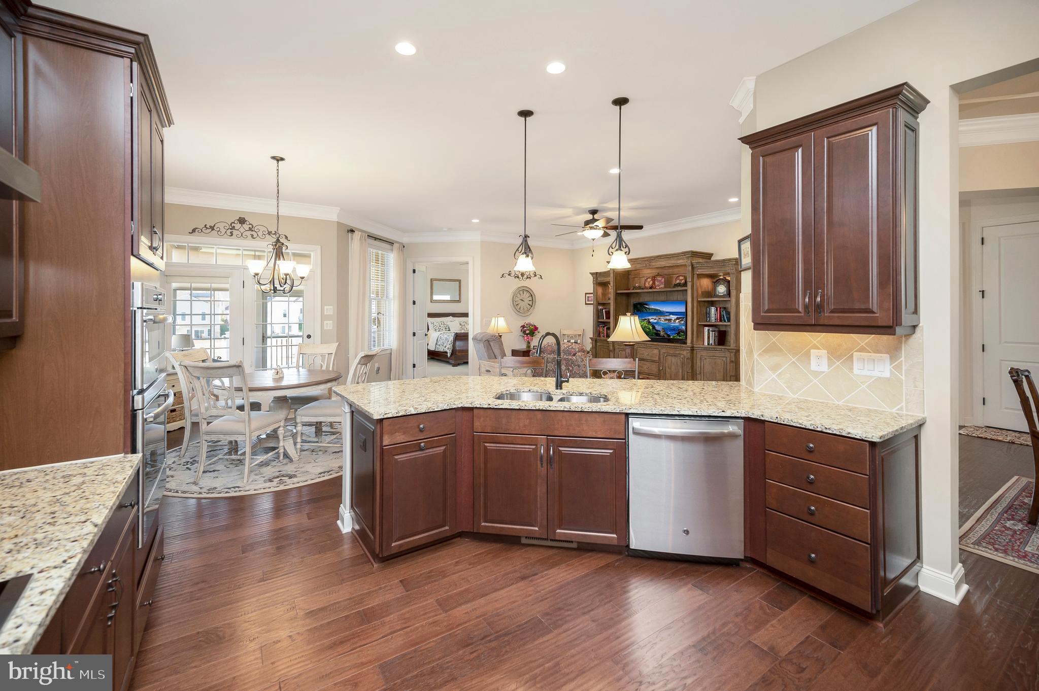 REGENCY AT CHANCELLORSVILLE - Residential