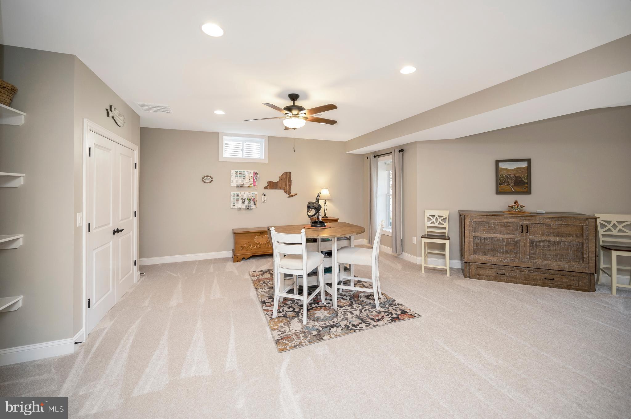 REGENCY AT CHANCELLORSVILLE - Residential