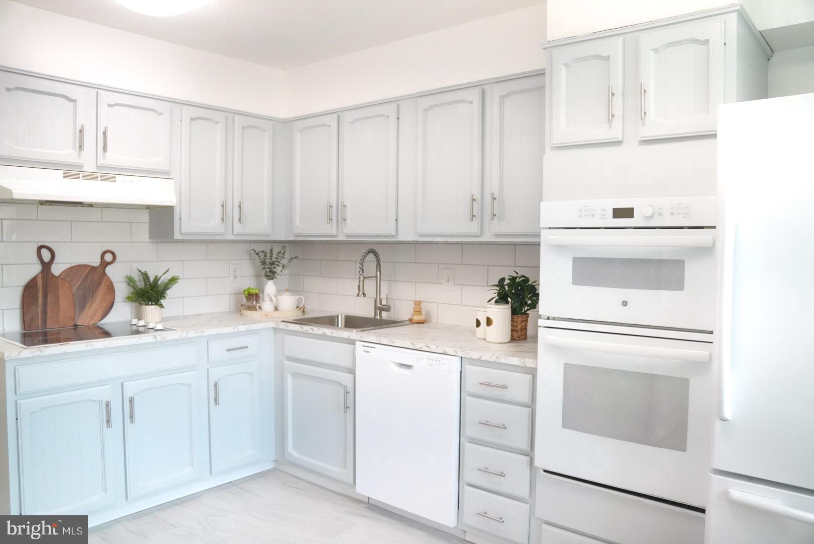 10227 ARIZONA CIRCLE 49