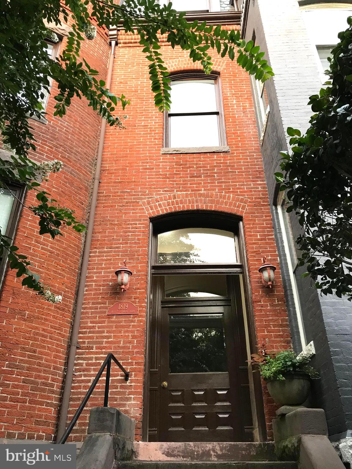 1819 19TH STREET NW 2