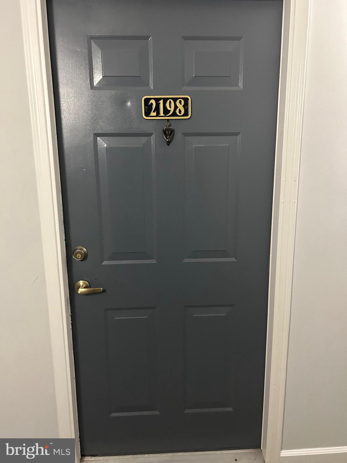 POINTE AT PARK CENTER - Residential