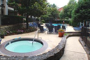 POINTE AT PARK CENTER - Residential