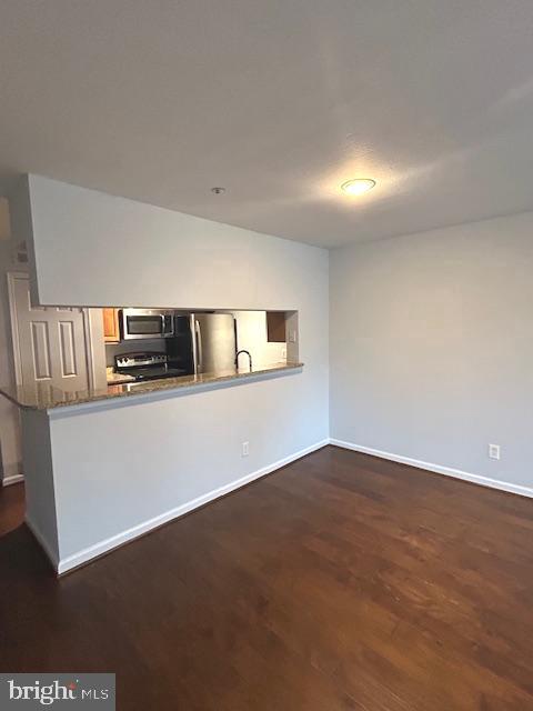 POINTE AT PARK CENTER - Residential