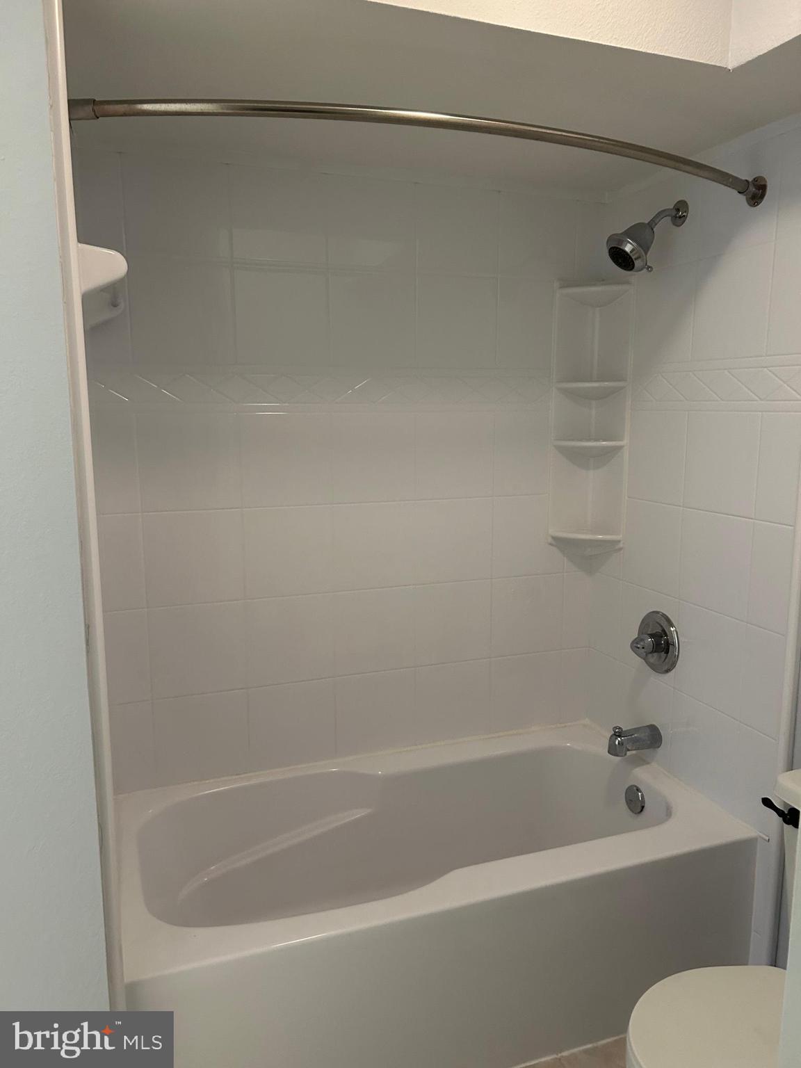 POINTE AT PARK CENTER - Residential