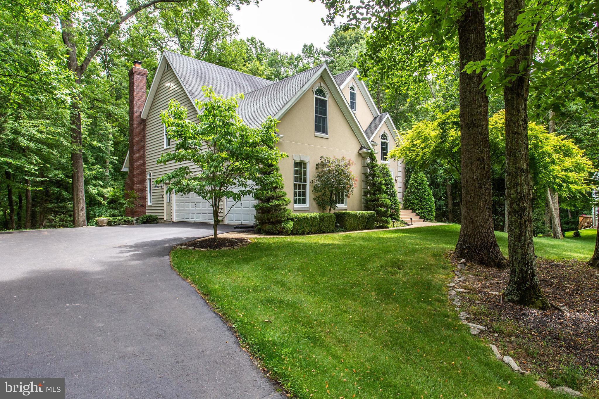 WOODFIELD ESTATES - Residential