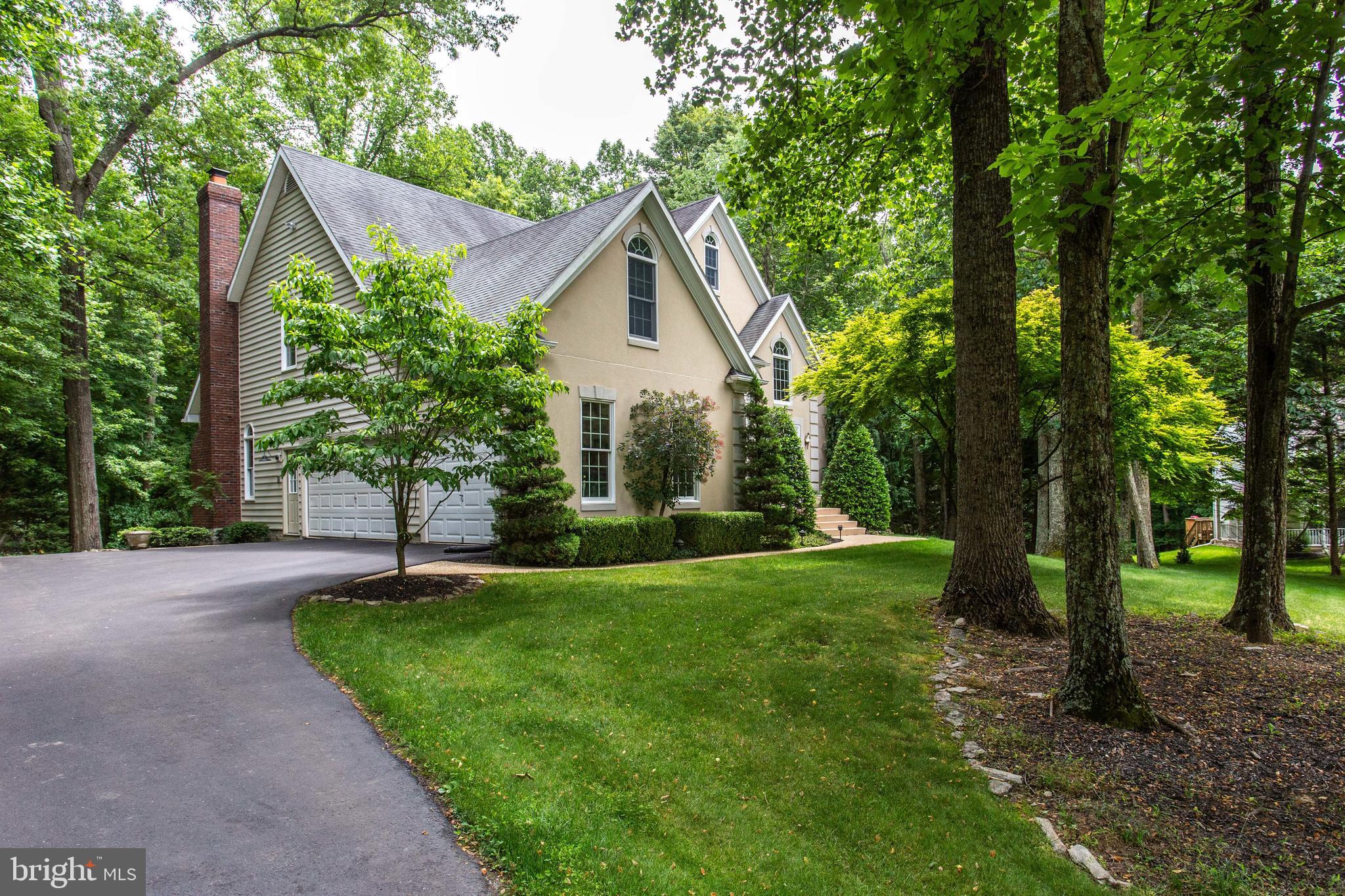 WOODFIELD ESTATES - Residential