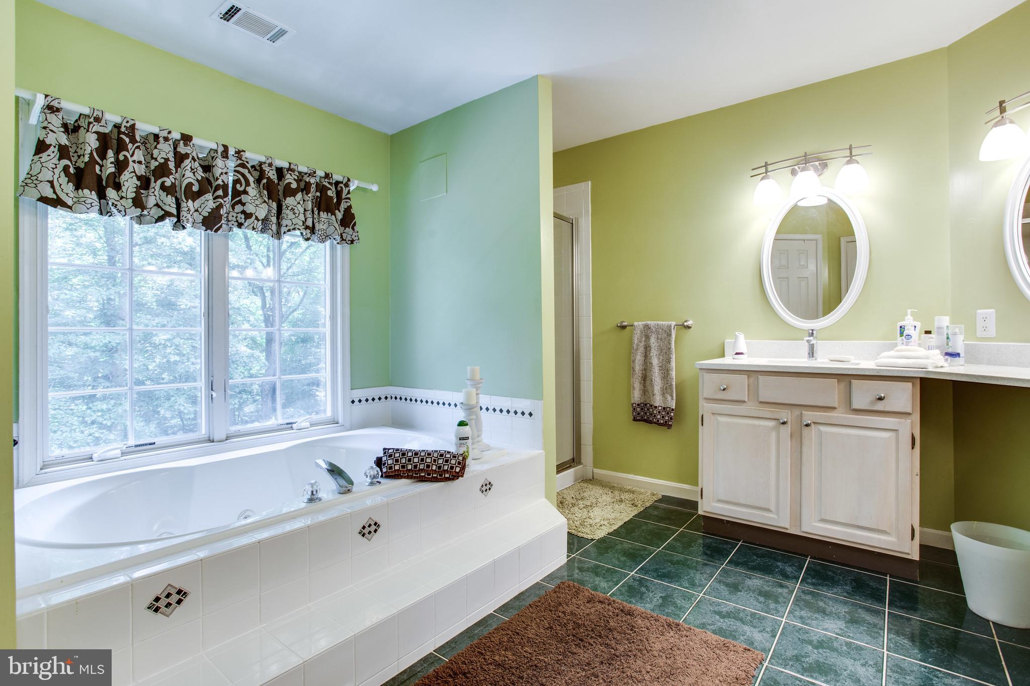 WOODFIELD ESTATES - Residential