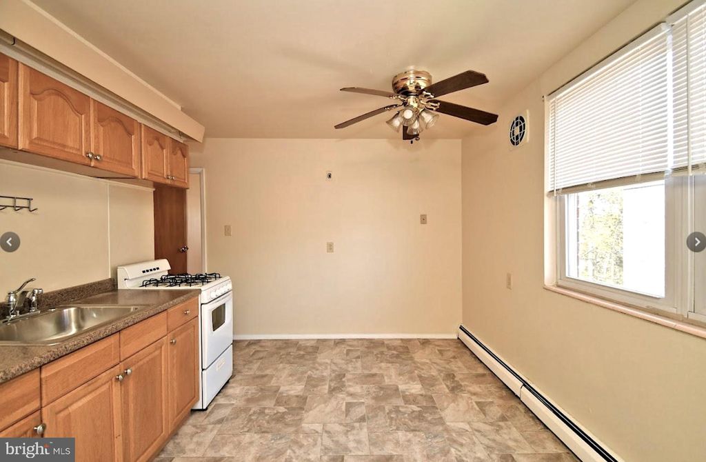 Photo of 102 Borbeck Avenue #2ND FLOOR, ROCKLEDGE, PA 19046 (MLS # PAMC2166734)