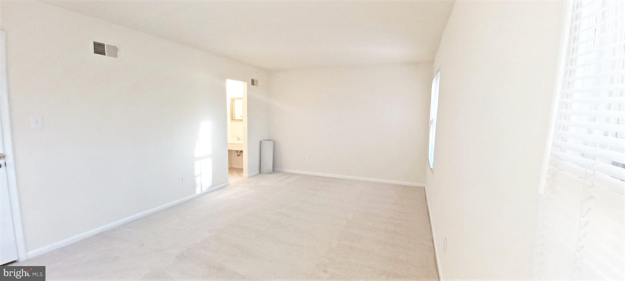 STONEHURST - Residential Lease