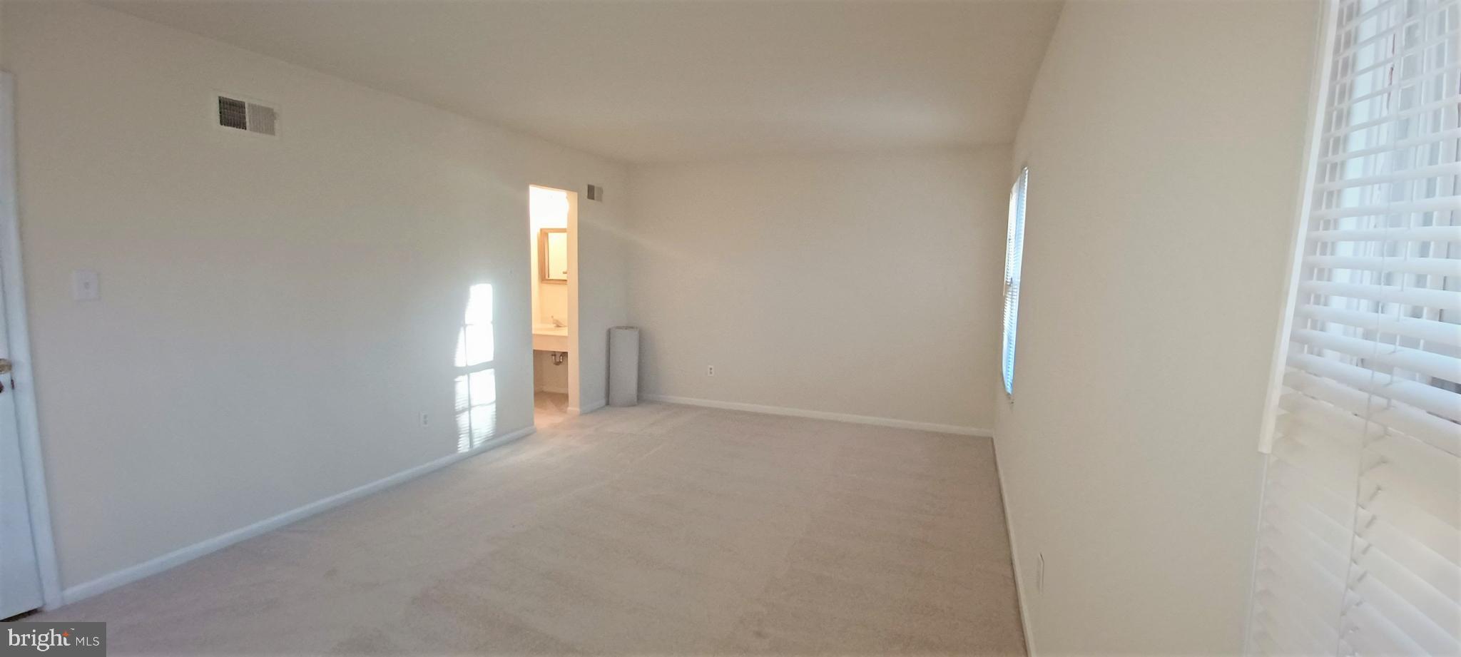 STONEHURST - Residential Lease