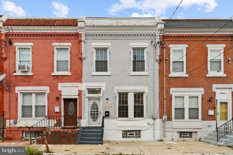 Townhouse For Sale - 3023 W Colona Street<br/> PHILADELPHIA, PA 19132