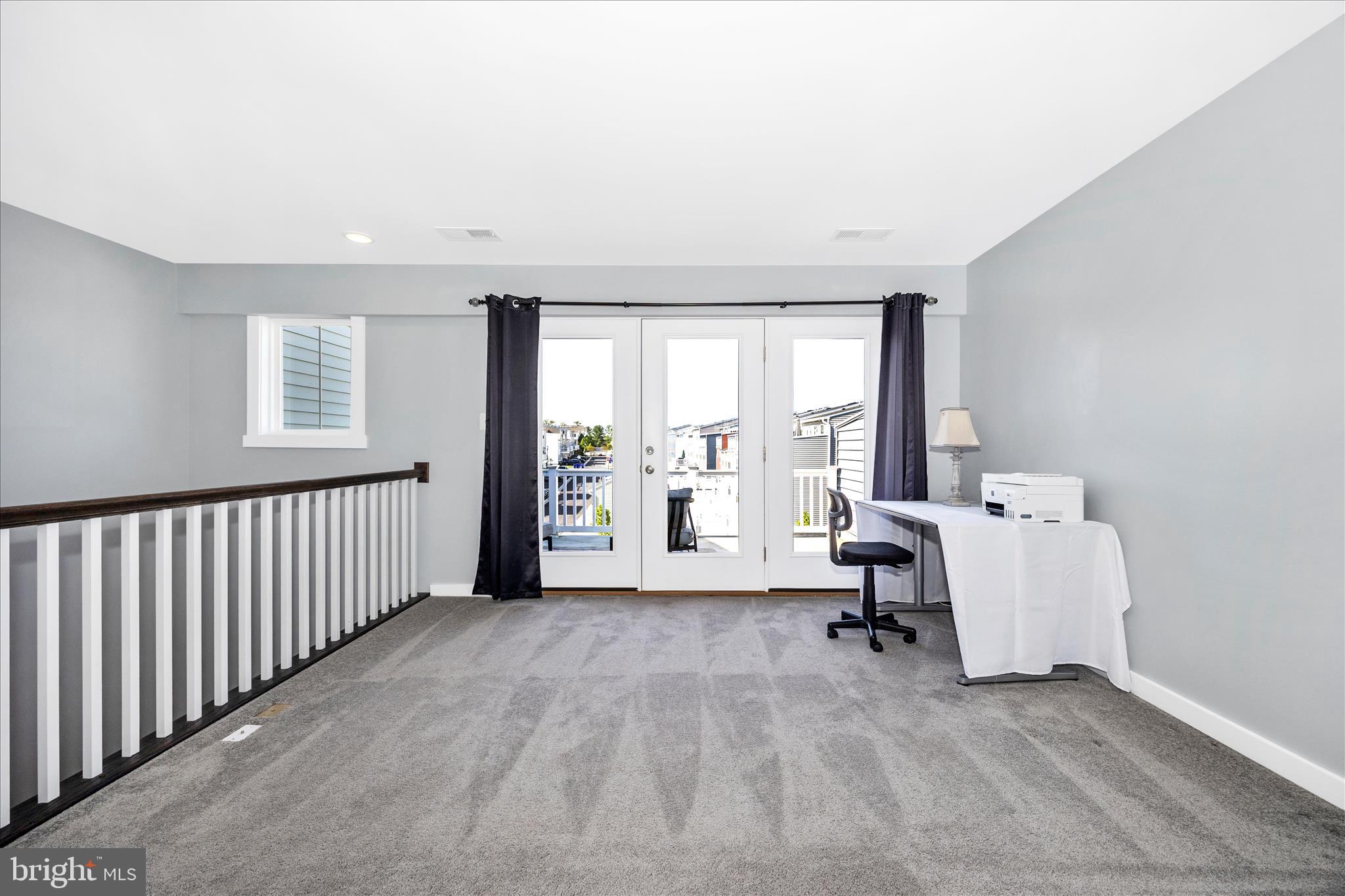 GAMBRILL VIEW - Residential