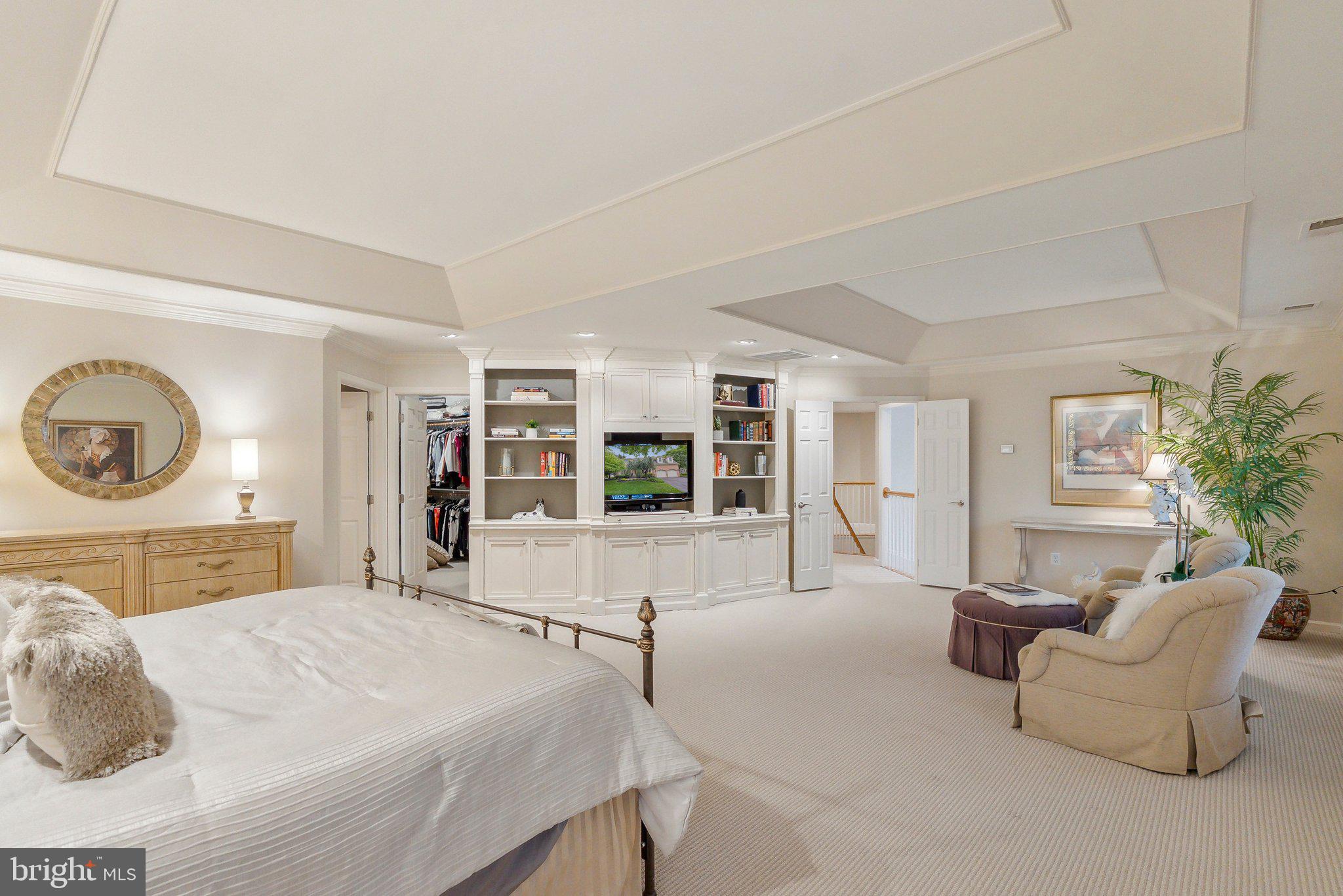 POTOMAC REGENCY - Residential