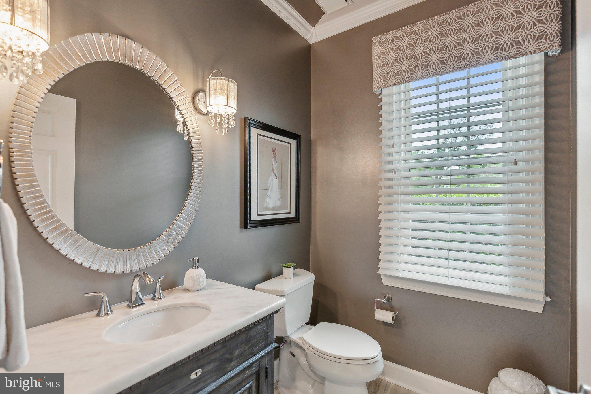 POTOMAC REGENCY - Residential