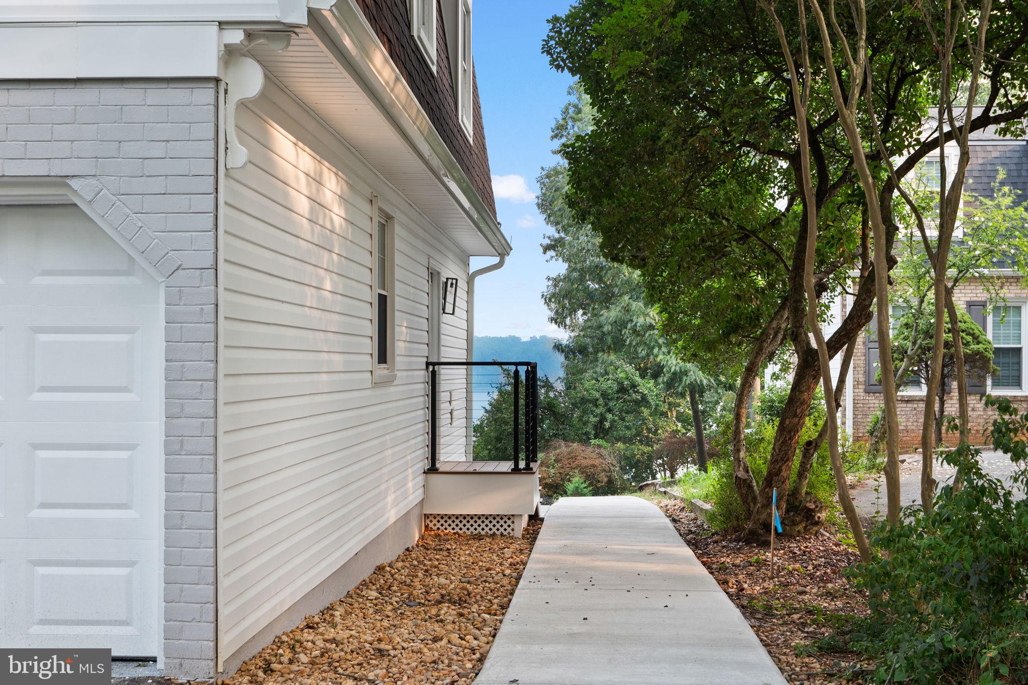 9913 INDIAN QUEEN POINT ROAD