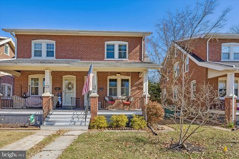 409 PERKIOMEN AVENUE LANSDALE PA 19446
