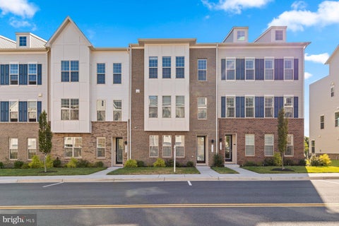 Photo of 1615 Field Sparrow Terrace NE, LEESBURG, VA 20176 (MLS # VALO2136302)
