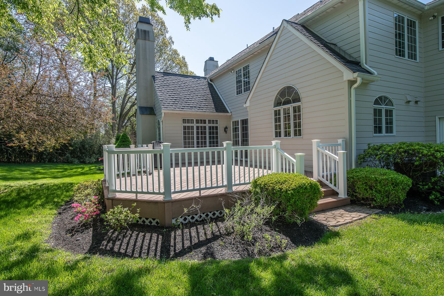 COUNTRYVIEW - Residential