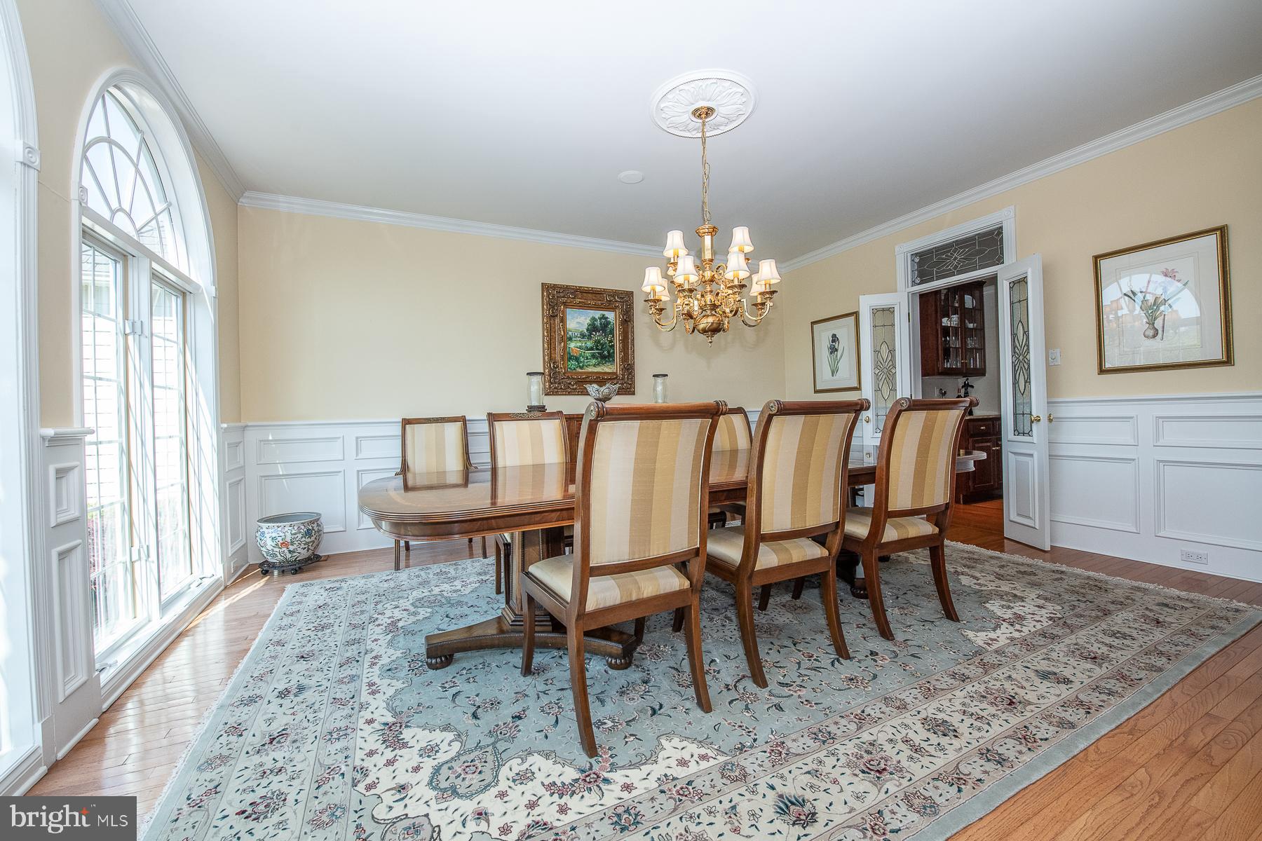 COUNTRYVIEW - Residential